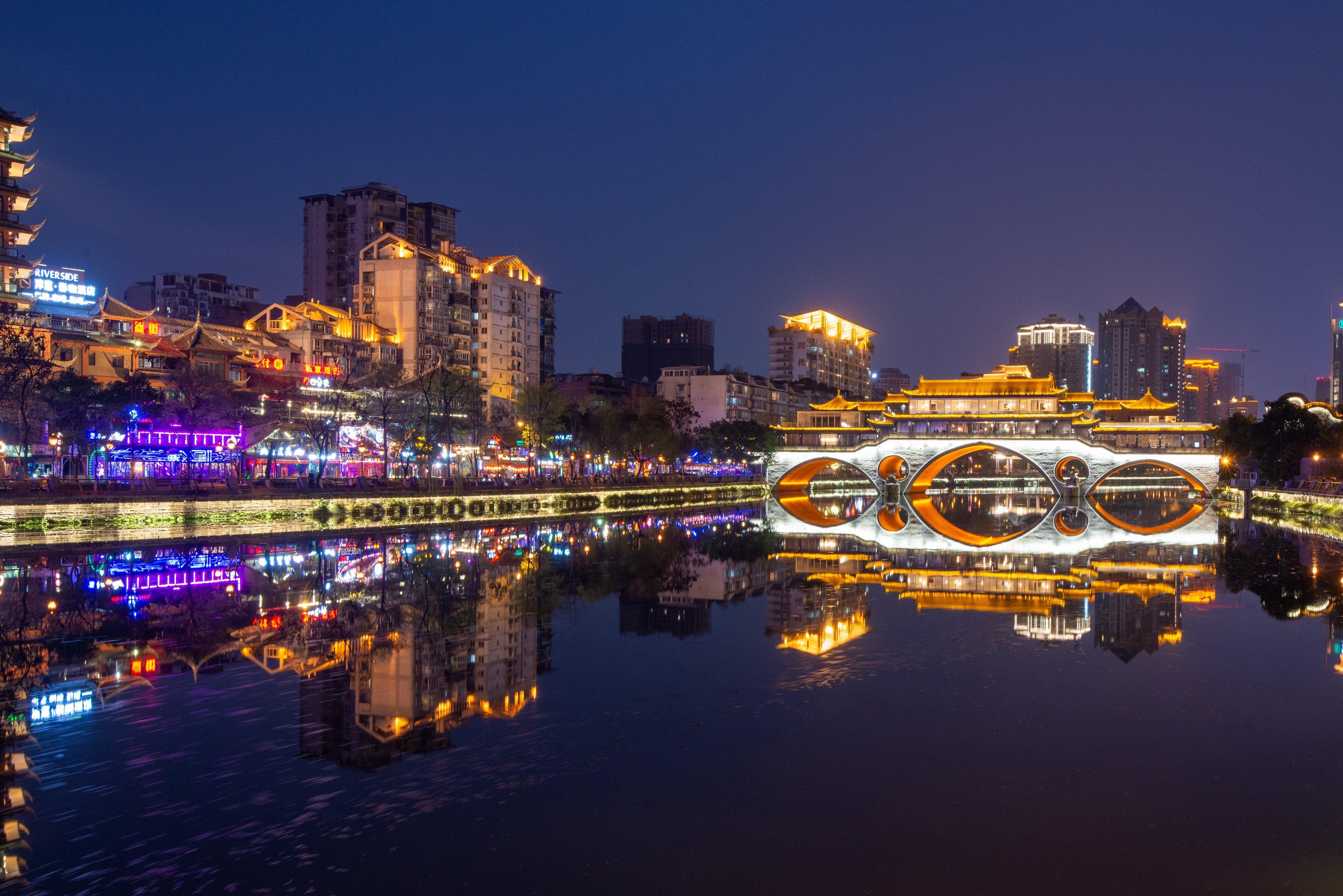 Holiday Inn Chengdu Oriental Plaza -Chunxi Road Taikoo Li Branch Ngoại thất bức ảnh